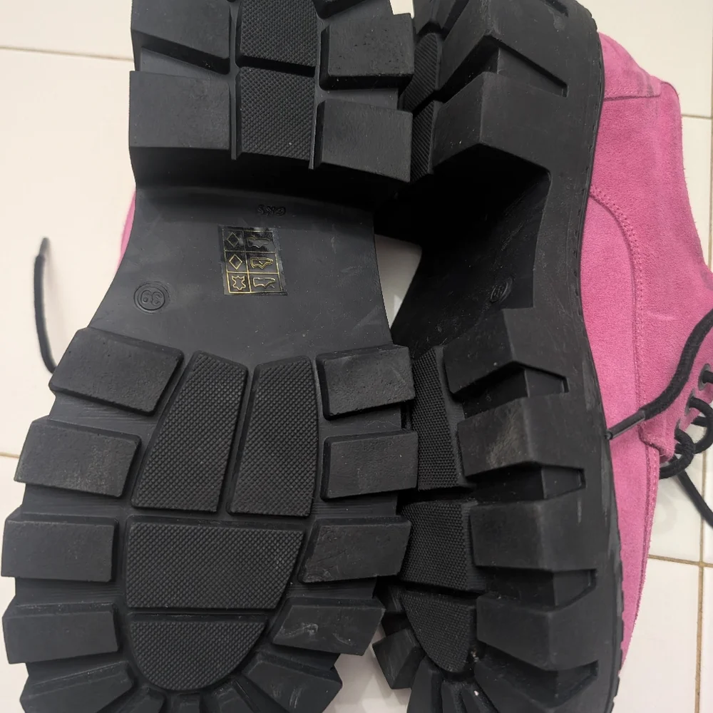 Stylish Steve Madden Derby Pink Platform Women's Shoes - Picture 6 of 7